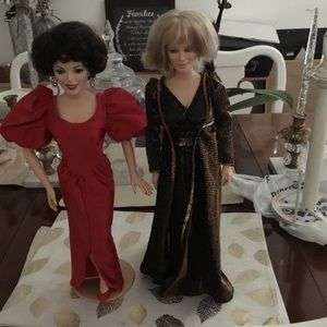 Vintage dynasty dolls